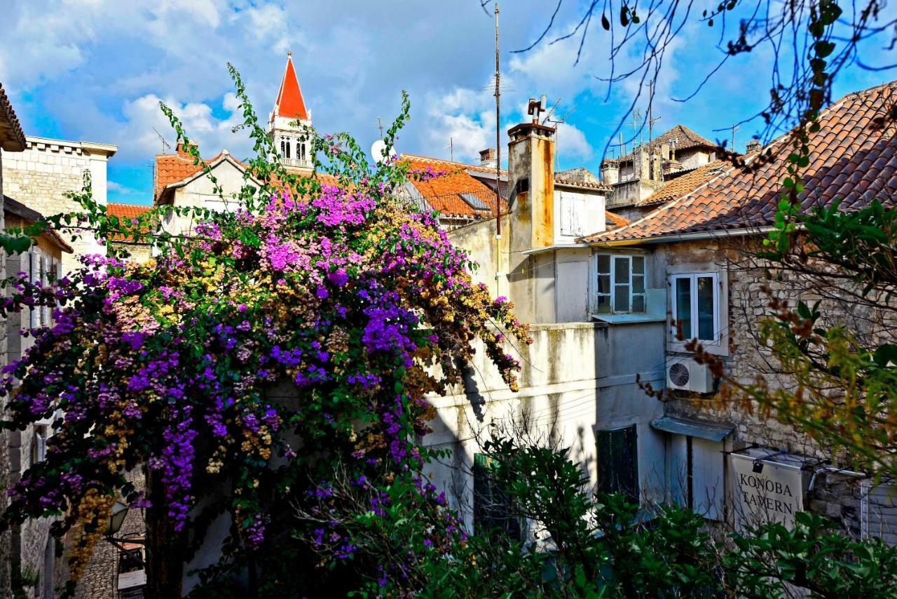 Romantic Rooms Gena Trogir Buitenkant foto